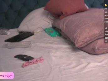 shiny-lily — Bongacams recorded stream screenshot (26 Jan 2025)