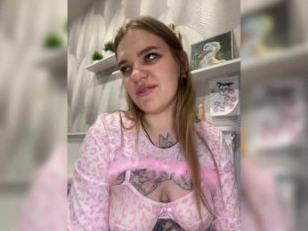 -Tiki-Riki- — Bongacams recorded stream image, 23.05.2025 20:10