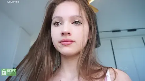 hecola — Stripchat recorded stream image, 24.05.2025 10:10