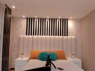 meganwest — Camsoda recorded stream image, 24.05.2025 12:10