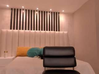 meganwest — Camsoda recorded stream image, 24.05.2025 12:10