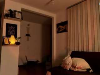 karlyee — Camsoda recorded stream screenshot (25 May 2025)