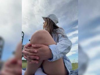 -Sexy_Hot_Angel- — Bongacams recorded stream screenshot (26 May 2025)