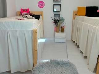 18perfecttits — Camsoda recorded stream image, 26.05.2025 11:10