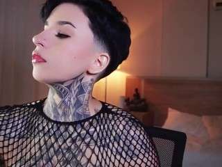 alicee-love — Camsoda recorded stream image, 27.05.2025 05:00
