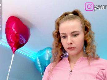 VikkiExtraCheese — Bongacams recorded stream image, 28.05.2025 07:50