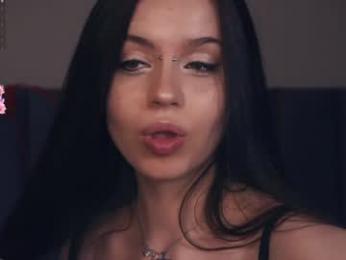 vivid_girls — Chaturbate recorded stream image, 28.05.2025 09:10