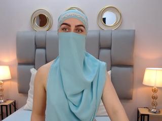 Aliah Manzur — Flirt4free recorded stream screenshot (28 May 2025)