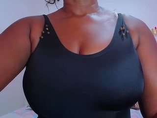 greatnipplesxxx — Camsoda recorded stream image, 28.05.2025 20:00