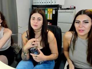 18perfecttits — Camsoda recorded stream image, 29.05.2025 11:10