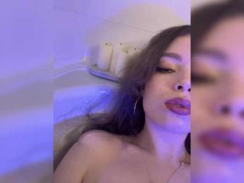 YourLadyyy — Bongacams recorded stream image, 30.05.2025 04:00