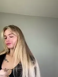 Vladamais — Stripchat recorded stream image, 01.06.2025 12:20