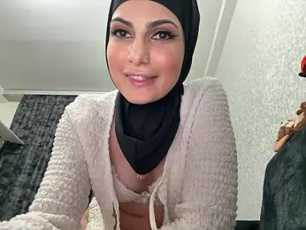 GumusGuray — Stripchat recorded stream image, 01.06.2025 22:20