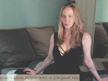 Adamova_Eva — Bongacams recorded stream screenshot (02 Jun 2025)