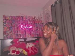 karliekayozz — Camsoda recorded stream image, 02.06.2025 22:00