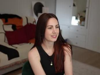 _blackbee_ — Chaturbate recorded stream image, 03.06.2025 10:40