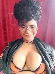 Simone_Miller — Stripchat recorded stream image, 09.02.2025 18:10