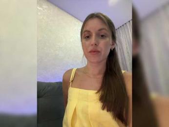 Zarina888 — Bongacams recorded stream image, 03.06.2025 17:20