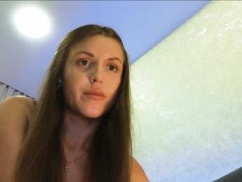 Zarina888 — Bongacams recorded stream image, 03.06.2025 17:20