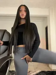 aly_golden_ — Stripchat recorded stream image, 04.06.2025 06:40