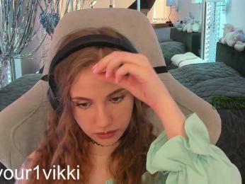 VikkiExtraCheese — Bongacams recorded stream image, 04.06.2025 08:00
