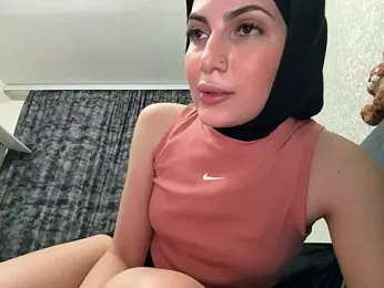 GumusGuray — Stripchat recorded stream image, 05.06.2025 01:40