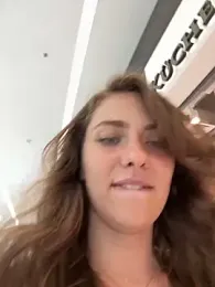MariiD — Stripchat recorded stream image, 05.06.2025 07:10