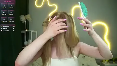 EdlaHewell — Stripchat recorded stream screenshot (06 Jun 2025)