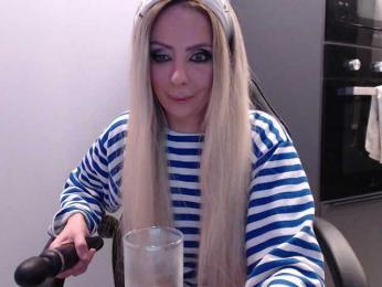 blondalina — Bongacams recorded stream image, 09.02.2025 21:40