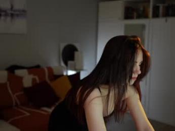 _blackbee_ — Chaturbate recorded stream image, 09.06.2025 10:30