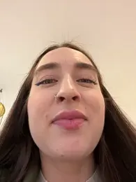 Holly_Play — Stripchat recorded stream image, 09.06.2025 11:10