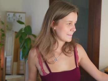 eli_sun — Chaturbate recorded stream image, 09.06.2025 09:00