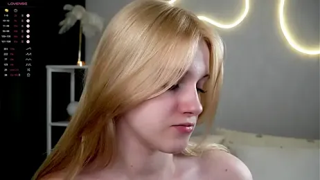 EdlaHewell — Stripchat recorded stream screenshot (10 Jun 2025)