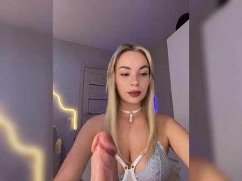 Mila-m — Bongacams recorded stream image, 10.06.2025 19:20