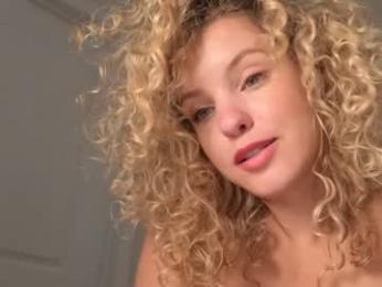 theislandgirl — Chaturbate recorded stream image, 10.06.2025 18:40