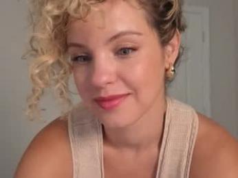 theislandgirl — Chaturbate recorded stream image, 10.06.2025 18:40