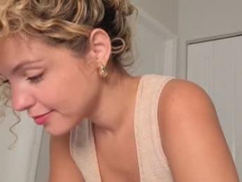 theislandgirl — Chaturbate recorded stream image, 10.06.2025 18:40