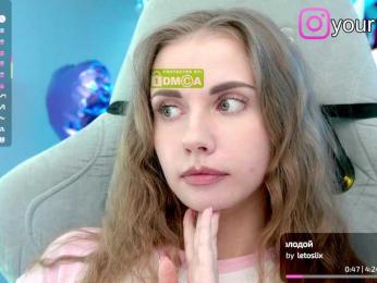 VikkiExtraCheese — Bongacams recorded stream image, 10.06.2025 20:50