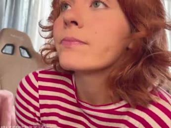honey_sunshine — Chaturbate recorded stream image, 11.06.2025 09:10
