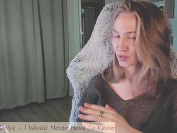 Adamova_Eva — Bongacams recorded stream screenshot (11 Jun 2025)