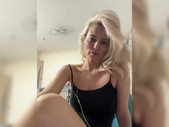 -Molly- — Bongacams recorded stream image, 10.02.2025 12:00