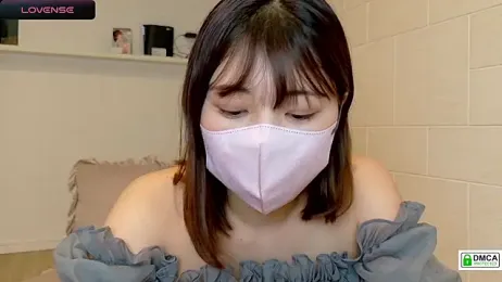 SUZU_ — Stripchat recorded stream screenshot (12 Jun 2025)