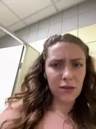 MariiD — Stripchat recorded stream image, 13.06.2025 07:00