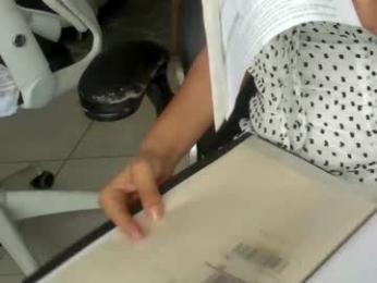 emillybrowm — Chaturbate recorded stream image, 13.06.2025 13:10