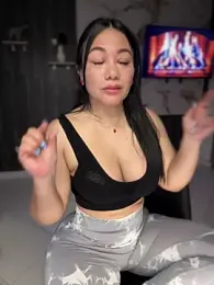 Abril10_ — Stripchat recorded stream screenshot (13 Jun 2025)