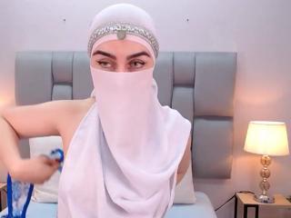 Aliah Manzur — Flirt4free recorded stream screenshot (10 Feb 2025)