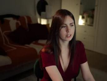 _blackbee_ — Chaturbate recorded stream image, 14.06.2025 10:30