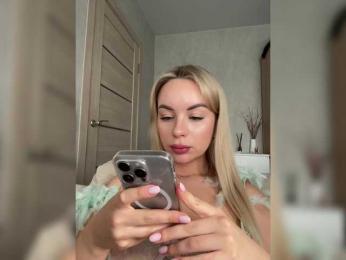 Mila-m — Bongacams recorded stream image, 14.06.2025 13:10