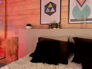 izzywild — Camsoda recorded stream image, 10.02.2025 12:00