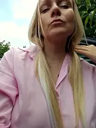 Bondgirl_013 — Stripchat recorded stream image, 15.06.2025 08:50